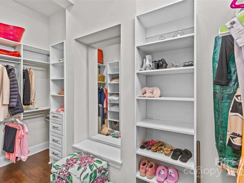 9750 Briarwick Lane, Charlotte, NC 28277.  MLS# CAR4258186, YatesRealty ID 23979. 