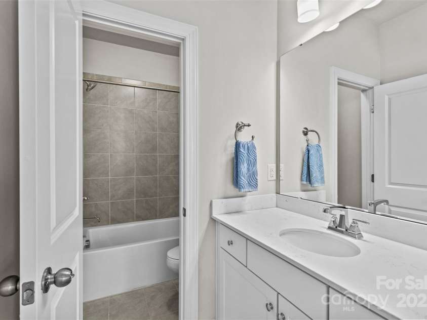 9750 Briarwick Lane, Charlotte, NC 28277.  MLS# CAR4258186, YatesRealty ID 23979. 