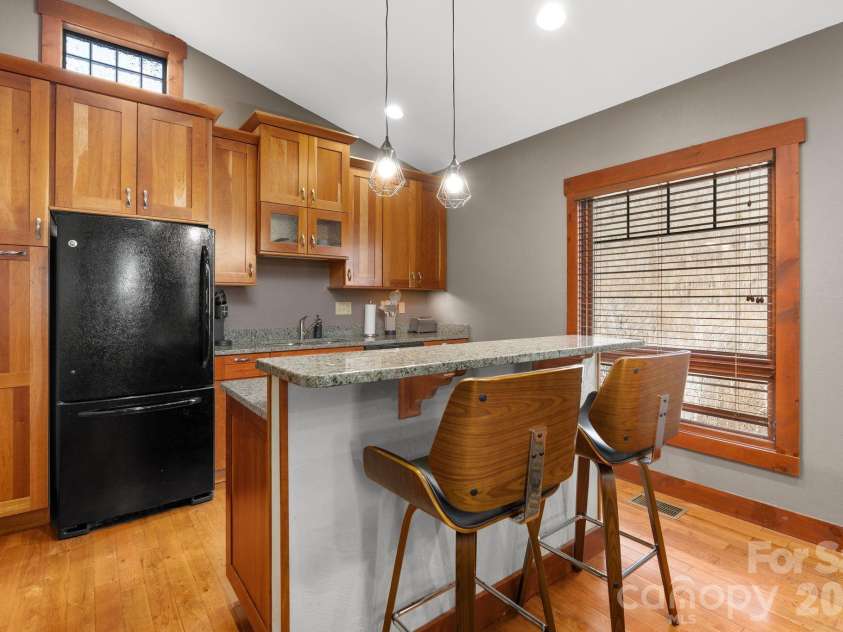 39 Great Aspen Way, Black Mountain, NC 28711.  MLS# CAR4329726, YatesRealty ID 2398. 