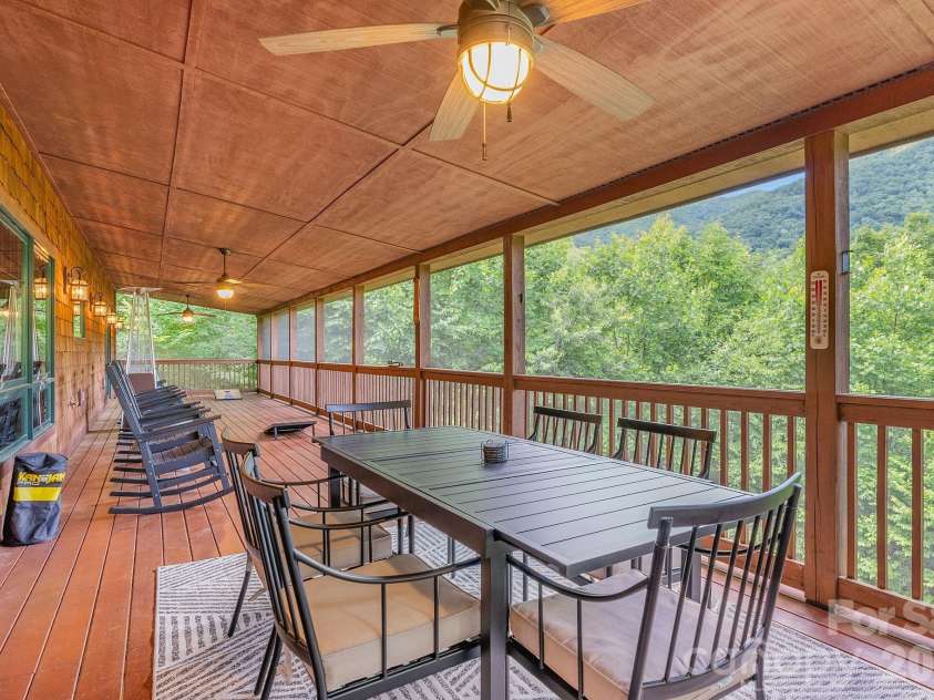 39 Great Aspen Way, Black Mountain, NC 28711.  MLS# CAR4329726, YatesRealty ID 2398. 