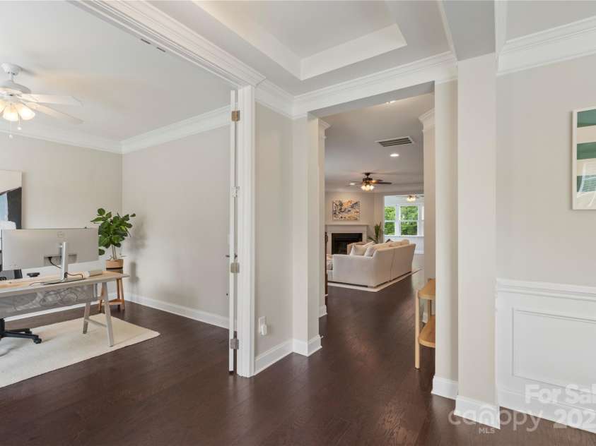 1830 Alden Oaks Lane, Charlotte, NC 28270.  MLS# CAR4269681, YatesRealty ID 23980. 