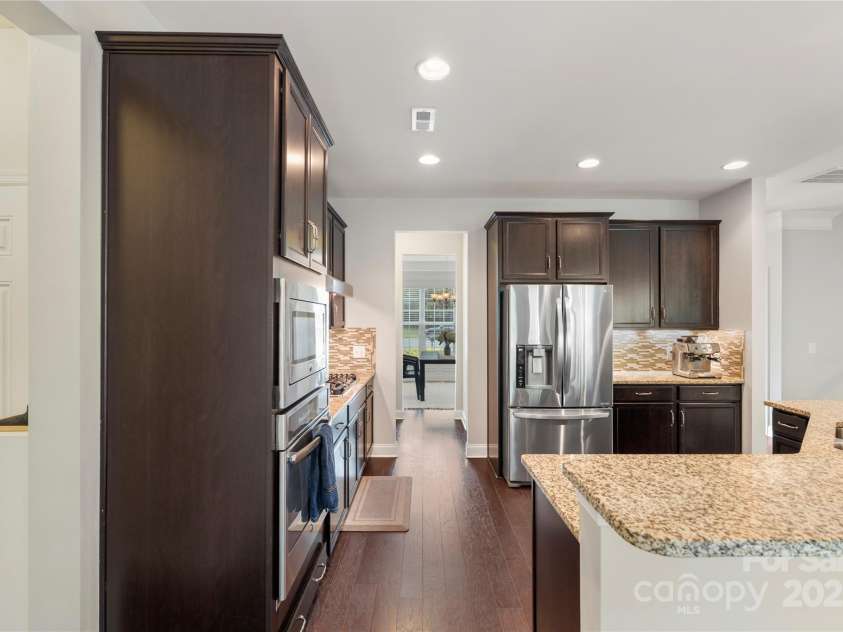 1830 Alden Oaks Lane, Charlotte, NC 28270.  MLS# CAR4269681, YatesRealty ID 23980. 