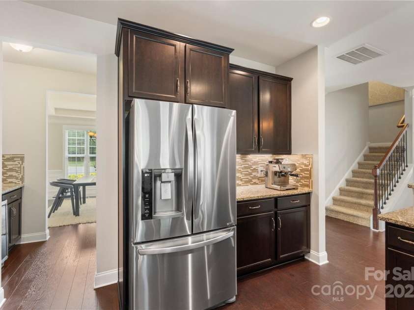 1830 Alden Oaks Lane, Charlotte, NC 28270.  MLS# CAR4269681, YatesRealty ID 23980. 