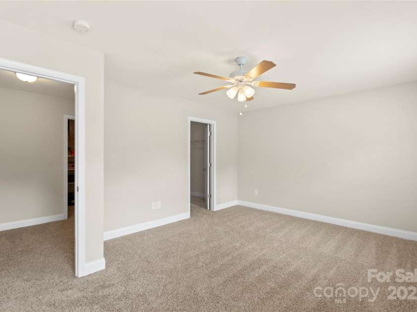 1830 Alden Oaks Lane, Charlotte, NC 28270.  MLS# CAR4269681, YatesRealty ID 23980. 