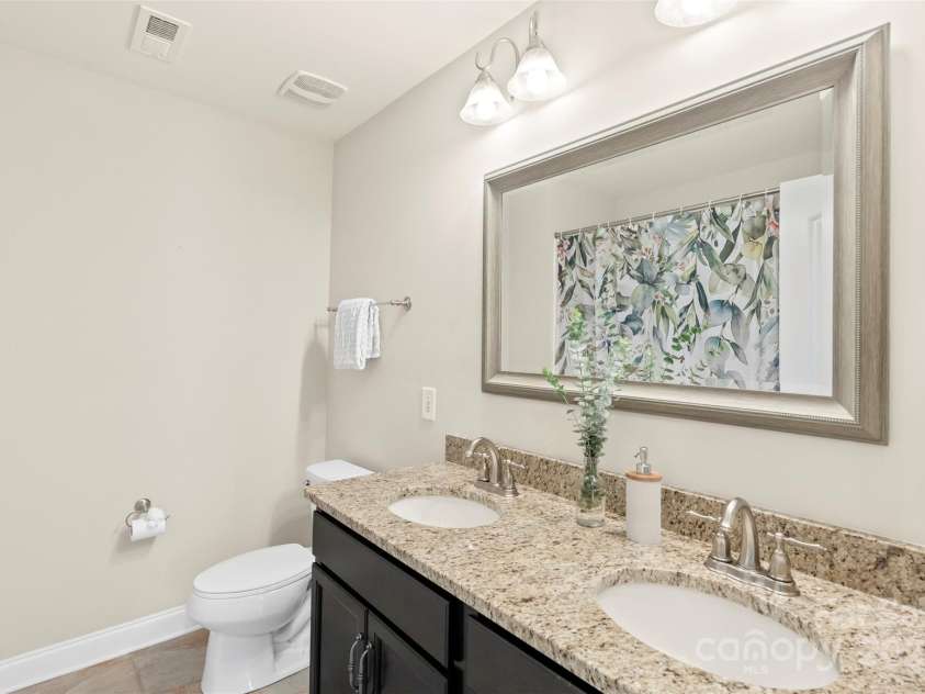 1830 Alden Oaks Lane, Charlotte, NC 28270.  MLS# CAR4269681, YatesRealty ID 23980. 