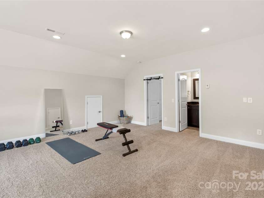 1830 Alden Oaks Lane, Charlotte, NC 28270.  MLS# CAR4269681, YatesRealty ID 23980. 