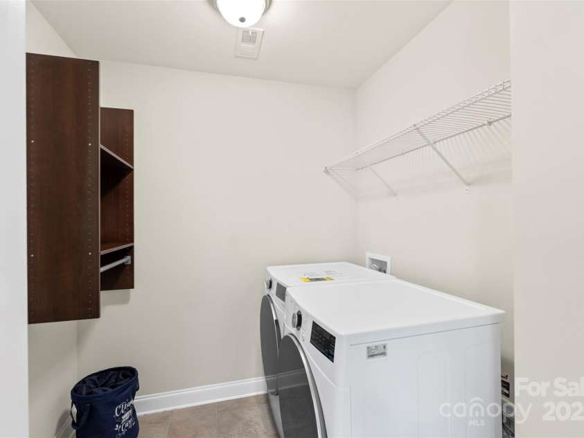 1830 Alden Oaks Lane, Charlotte, NC 28270.  MLS# CAR4269681, YatesRealty ID 23980. 
