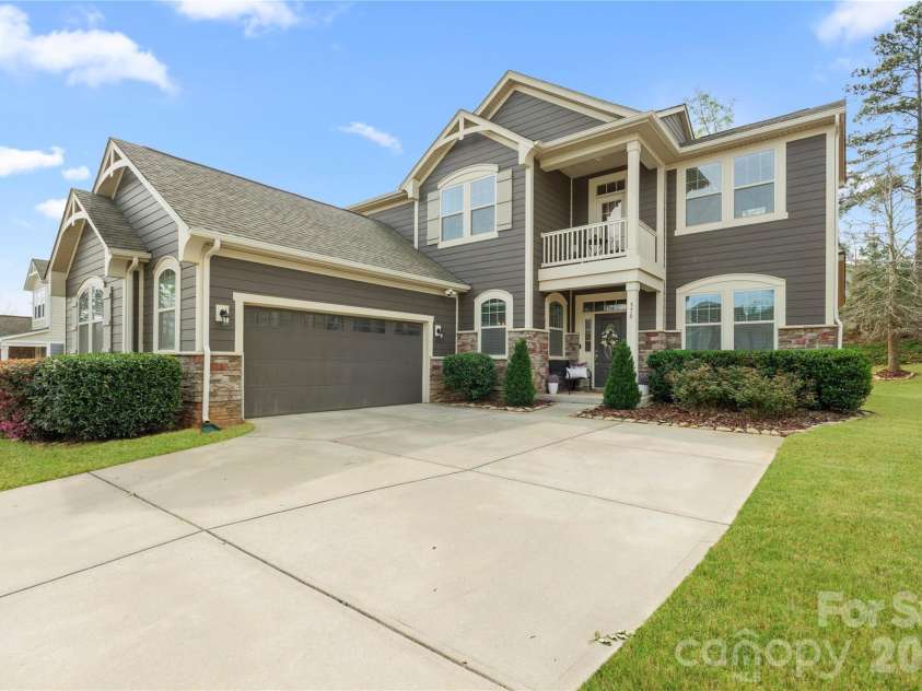 570 Sandbar Point, Clover, SC 29710.  MLS# CAR4361504, YatesRealty ID 23980. 