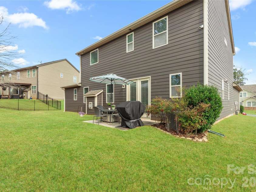 570 Sandbar Point, Clover, SC 29710.  MLS# CAR4361504, YatesRealty ID 23980. 
