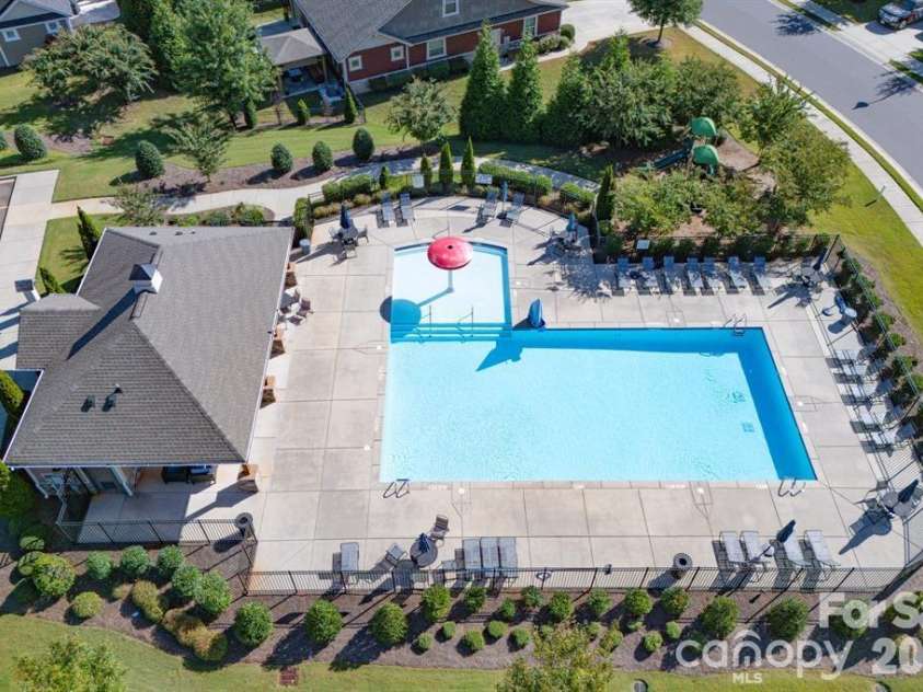570 Sandbar Point, Clover, SC 29710.  MLS# CAR4361504, YatesRealty ID 23980. 