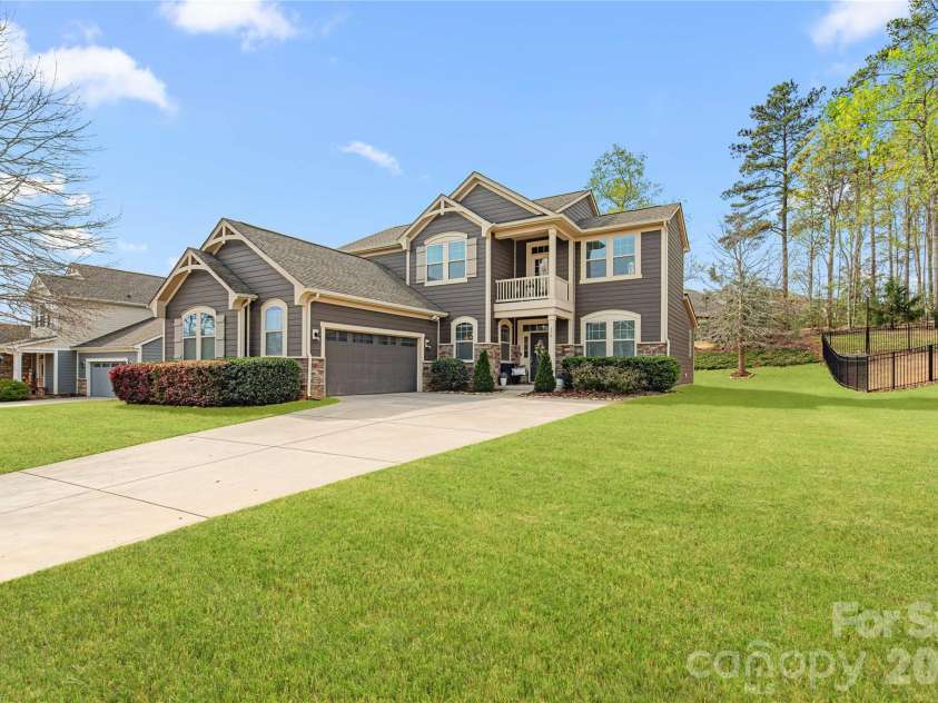 570 Sandbar Point, Clover, SC 29710.  MLS# CAR4361504, YatesRealty ID 23980. 