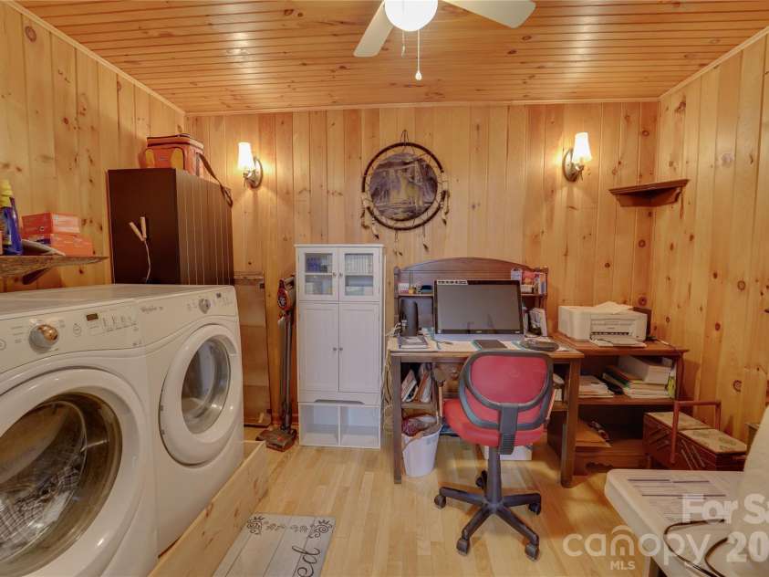 335 Icenhower Road, Leicester, NC 28748.  MLS# CAR4361299, YatesRealty ID 23982. 
