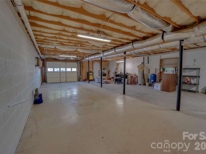 335 Icenhower Road, Leicester, NC 28748.  MLS# CAR4361299, YatesRealty ID 23982. 