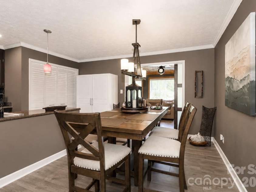 108 Garrison Drive, Statesville, NC 28677.  MLS# CAR4377910, YatesRealty ID 23983. 