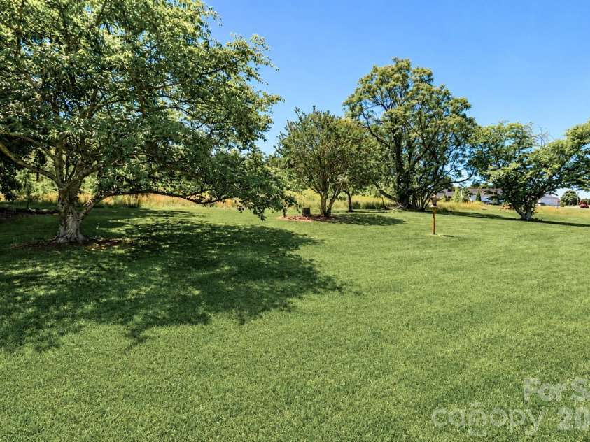 108 Garrison Drive, Statesville, NC 28677.  MLS# CAR4377910, YatesRealty ID 23983. 