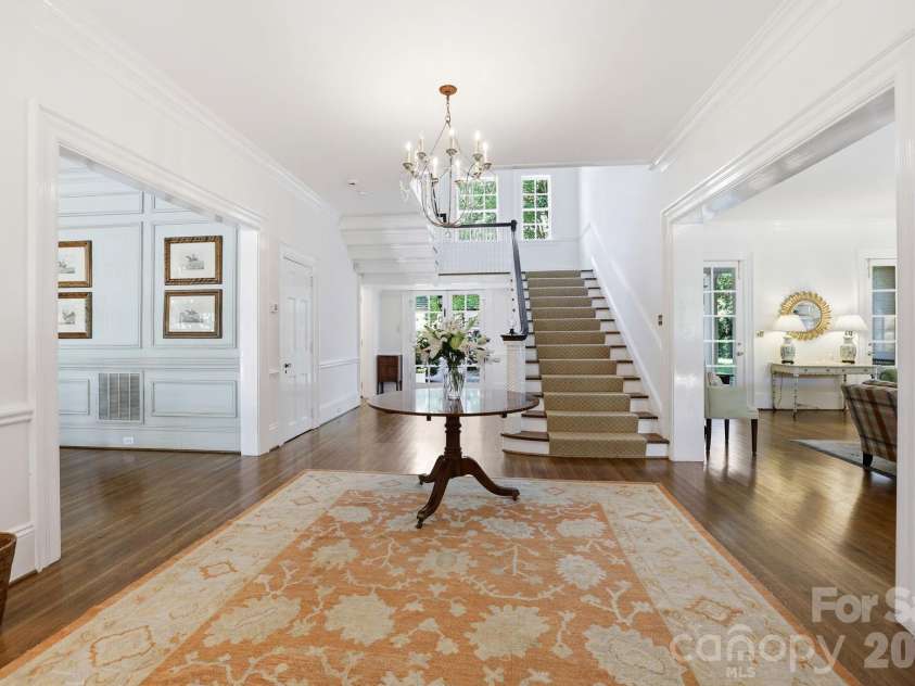 937 Granville Road, Charlotte, NC 28207.  MLS# CAR4380176, YatesRealty ID 23985. 