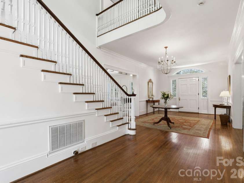 937 Granville Road, Charlotte, NC 28207.  MLS# CAR4380176, YatesRealty ID 23985. 