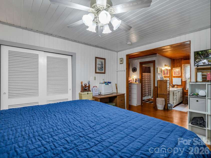 408 Hollis Road, Ellenboro, NC 28040.  MLS# CAR4379157, YatesRealty ID 23986. 