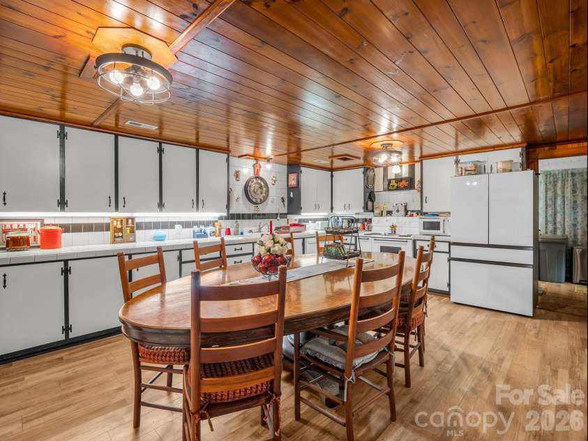 408 Hollis Road, Ellenboro, NC 28040.  MLS# CAR4379157, YatesRealty ID 23986. 