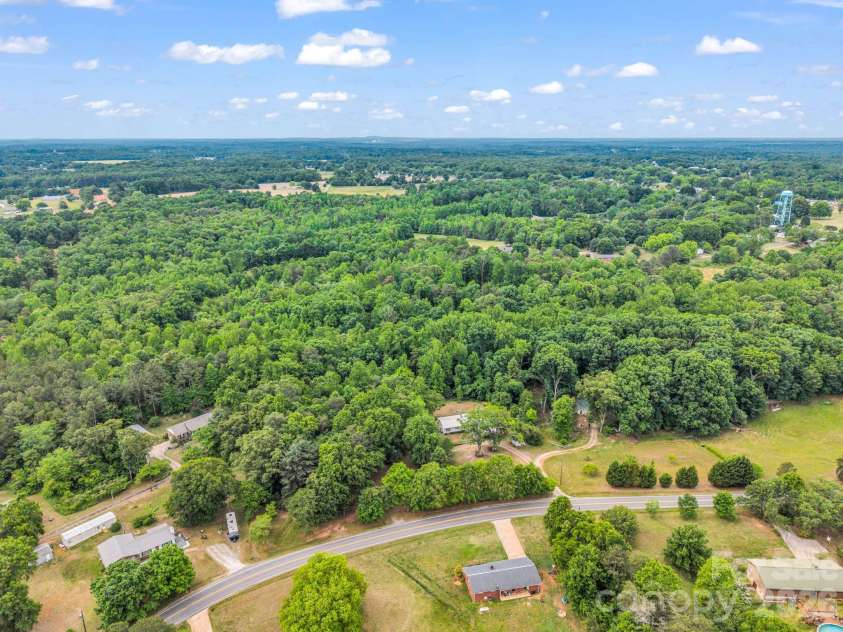 408 Hollis Road, Ellenboro, NC 28040.  MLS# CAR4379157, YatesRealty ID 23986. 