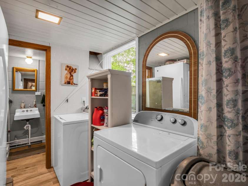 408 Hollis Road, Ellenboro, NC 28040.  MLS# CAR4379157, YatesRealty ID 23986. Washer/dryer will stay