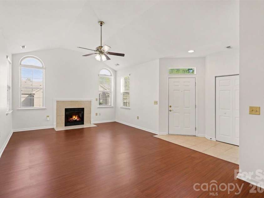 2726 Polo Club Boulevard, Matthews, NC 28105.  MLS# CAR4366042, YatesRealty ID 23988. 