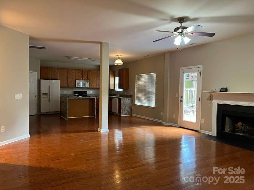 3022 Hendricks Chapel Lane, Charlotte, NC 28216.  MLS# CAR4276109, YatesRealty ID 23989. 