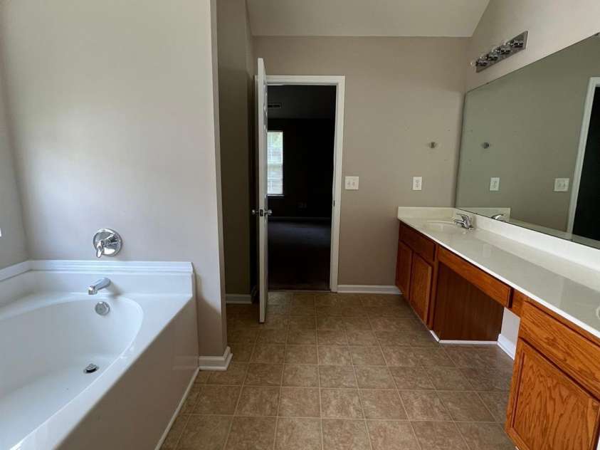 3022 Hendricks Chapel Lane, Charlotte, NC 28216.  MLS# CAR4276109, YatesRealty ID 23989. 