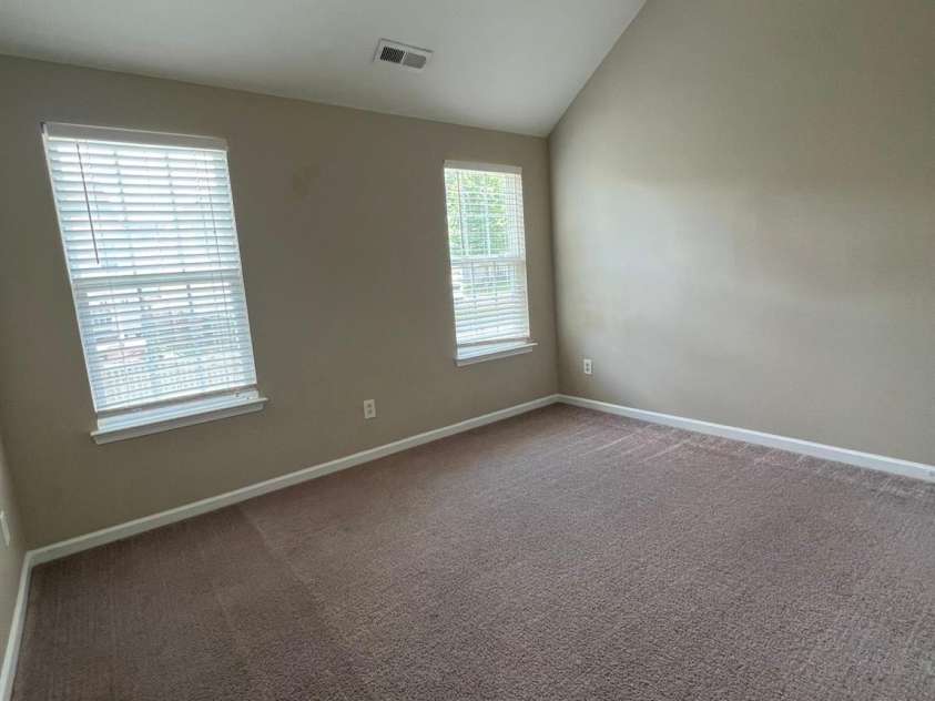 3022 Hendricks Chapel Lane, Charlotte, NC 28216.  MLS# CAR4276109, YatesRealty ID 23989. 