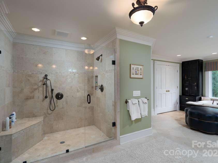139 Deerfield Lane, New London, NC 28127.  MLS# CAR4295568, YatesRealty ID 2399. Primary Bath