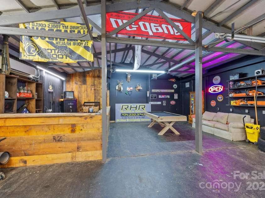 8900 Old Concord Road, Salisbury, NC 28146.  MLS# CAR4295325, YatesRealty ID 2399. 