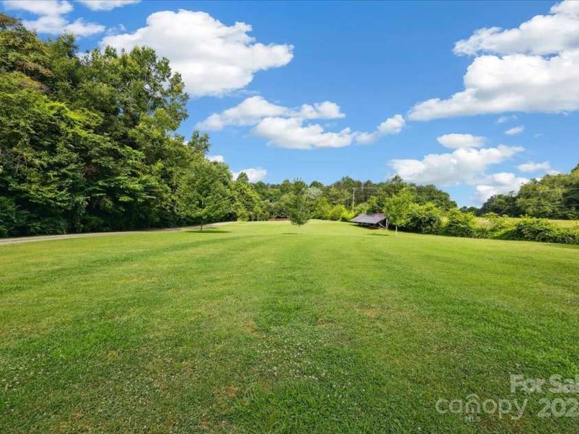 275 Haynes Drive, Salisbury, NC 28146.  MLS# CAR4277763, YatesRealty ID 23992. 