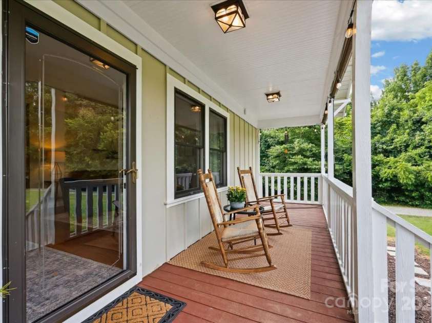 275 Haynes Drive, Salisbury, NC 28146.  MLS# CAR4277763, YatesRealty ID 23992. 