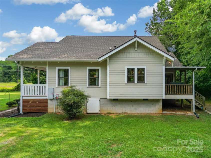 275 Haynes Drive, Salisbury, NC 28146.  MLS# CAR4277763, YatesRealty ID 23992. 