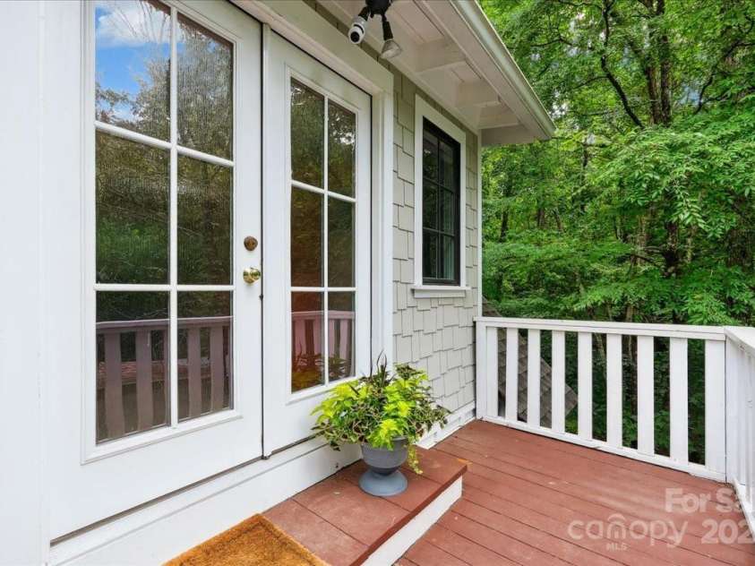 275 Haynes Drive, Salisbury, NC 28146.  MLS# CAR4277763, YatesRealty ID 23992. 