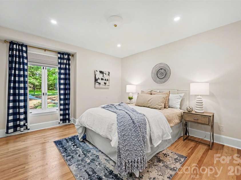5500 Mcalpine Farm Road, Charlotte, NC 28226.  MLS# CAR4378170, YatesRealty ID 23992. Bedroom #3