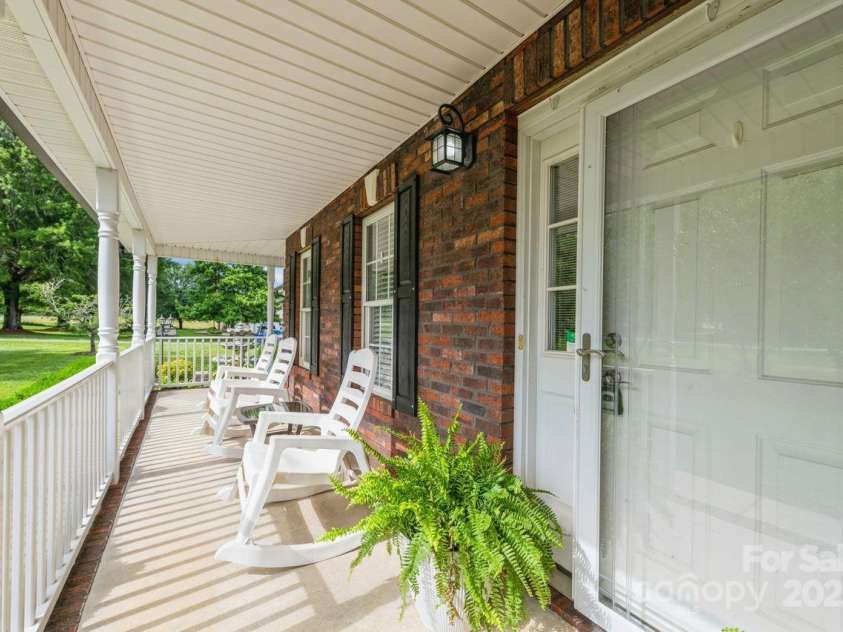 8520 Wright Road, Kannapolis, NC 28081.  MLS# CAR4256956, YatesRealty ID 23994. 