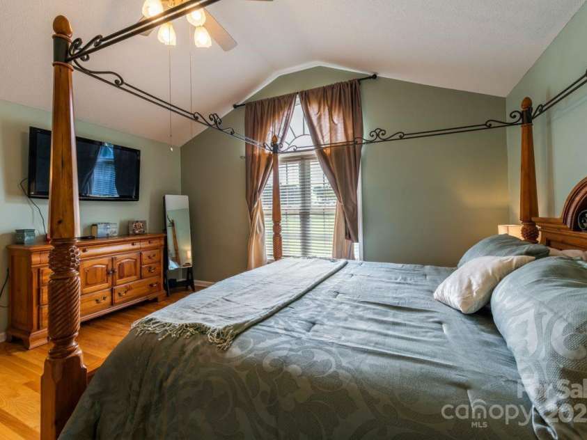 8520 Wright Road, Kannapolis, NC 28081.  MLS# CAR4256956, YatesRealty ID 23994. 