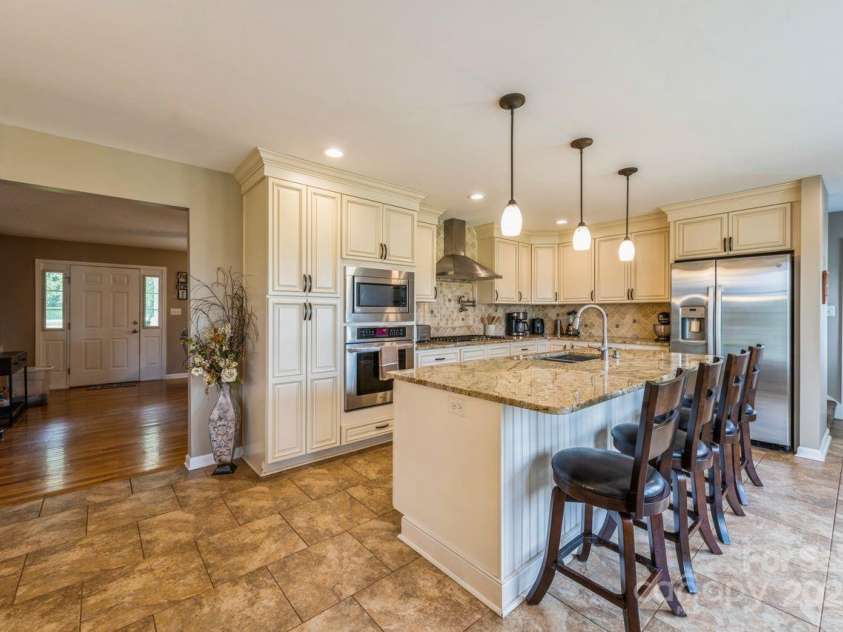 8520 Wright Road, Kannapolis, NC 28081.  MLS# CAR4256956, YatesRealty ID 23994. 