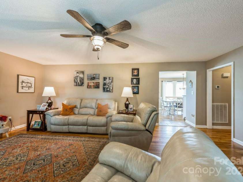 8520 Wright Road, Kannapolis, NC 28081.  MLS# CAR4256956, YatesRealty ID 23994. 