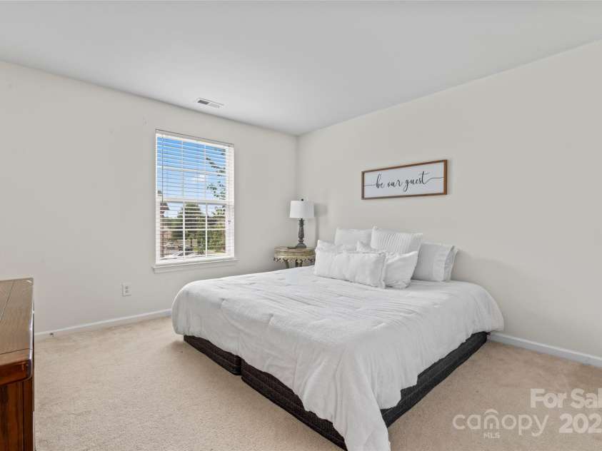 16615 Crimson Sargent Drive, Charlotte, NC 28213.  MLS# CAR4257903, YatesRealty ID 23996. Bedroom
