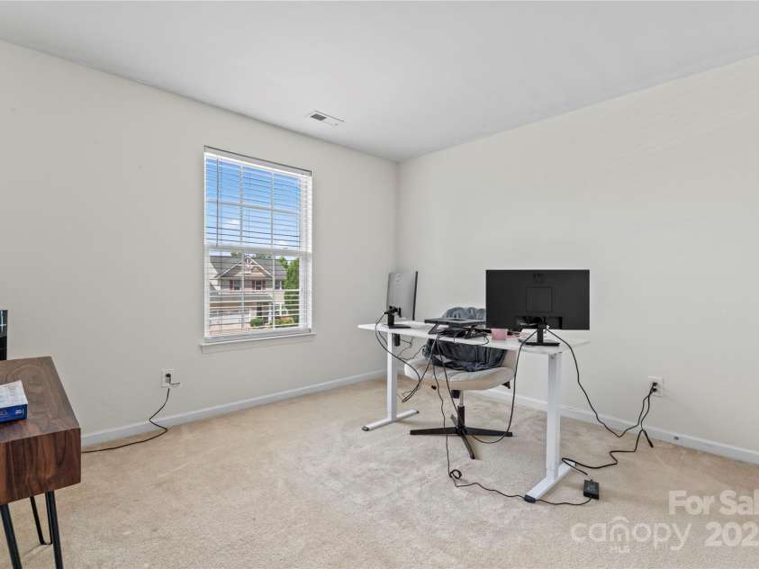16615 Crimson Sargent Drive, Charlotte, NC 28213.  MLS# CAR4257903, YatesRealty ID 23996. Bedroom/Office