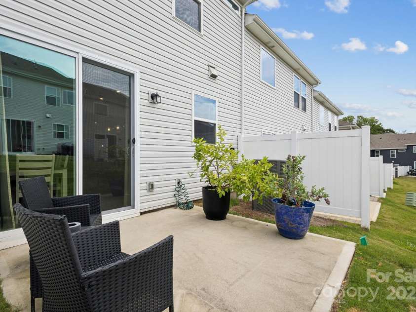 13323 Savaine Street, Charlotte, NC 28278.  MLS# CAR4275113, YatesRealty ID 23998. 