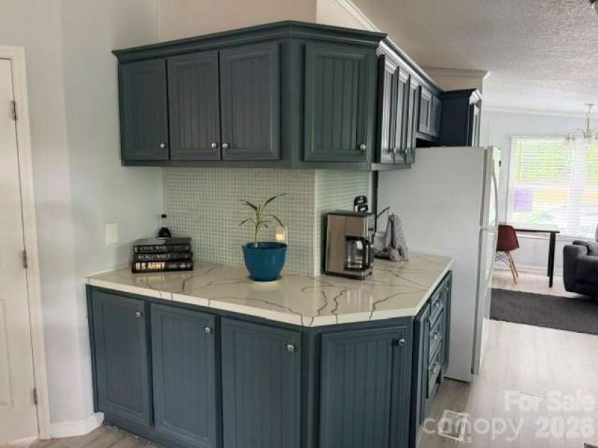 744 Deer Park Road, Nebo, NC 28761.  MLS# CAR4378826, YatesRealty ID 23998. 