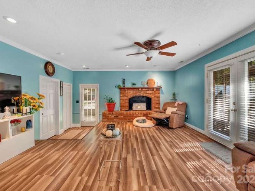 201 Bayberry Drive, Salisbury, NC 28147.  MLS# CAR4298918, YatesRealty ID 24. Family Room w/FP