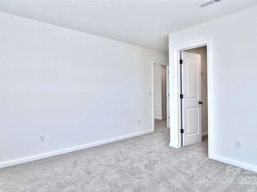 201 Wedge View Way, Statesville, NC 28677.  MLS# CAR4194608, YatesRealty ID 240. Bedroom 3 w/walk in