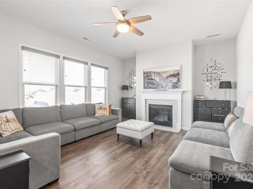 134 Winterberry Street, Mooresville, NC 28117.  MLS# CAR4304361, YatesRealty ID 2400. 