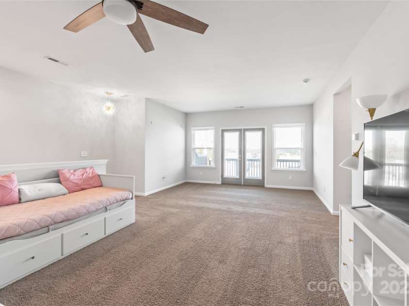 134 Winterberry Street, Mooresville, NC 28117.  MLS# CAR4304361, YatesRealty ID 2400. 