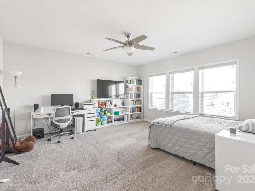 134 Winterberry Street, Mooresville, NC 28117.  MLS# CAR4304361, YatesRealty ID 2400. 