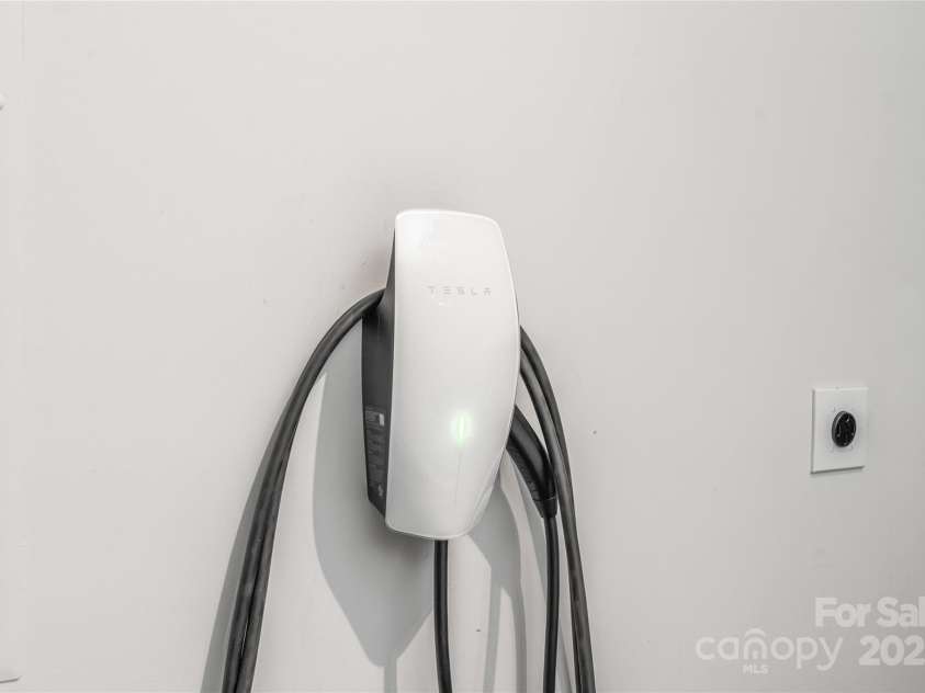 134 Winterberry Street, Mooresville, NC 28117.  MLS# CAR4304361, YatesRealty ID 2400. 